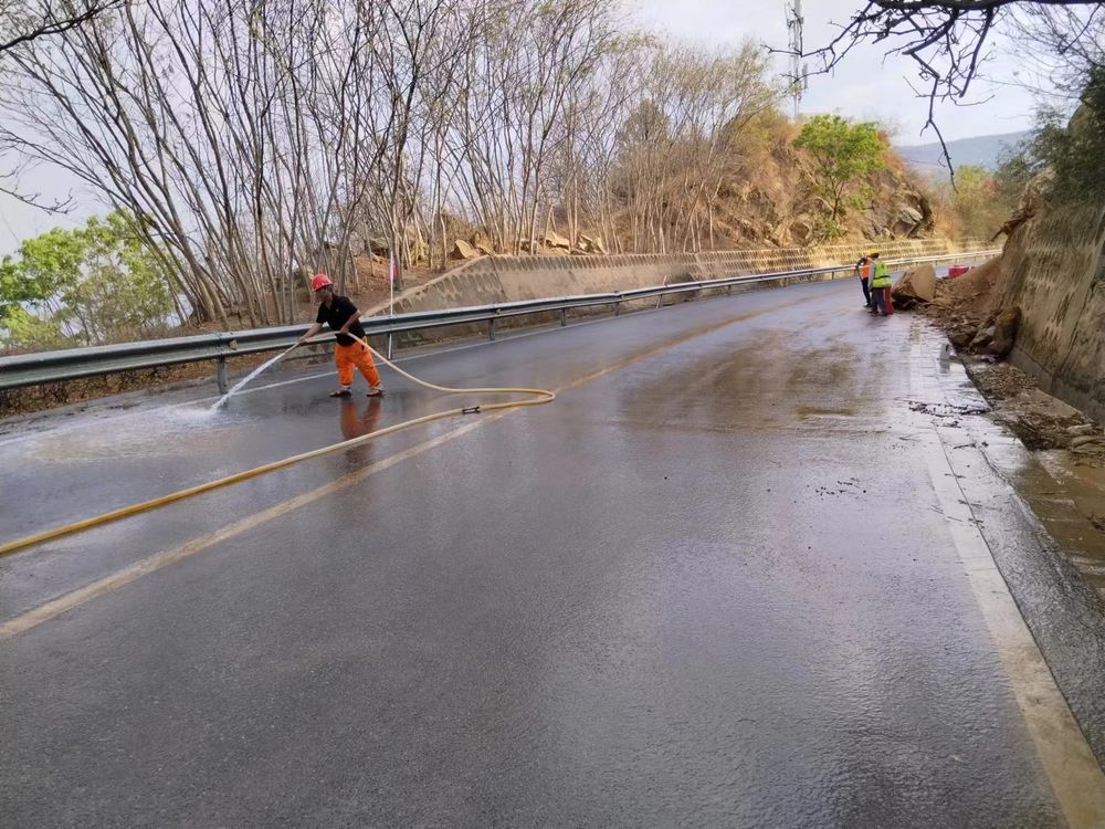 消除安全隐患 保障通行安全